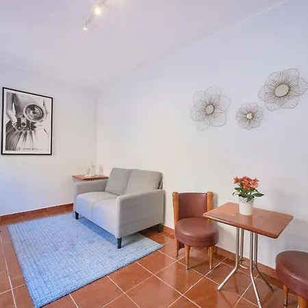 Amazing Terrace And Riverview In Historical * Lissabon