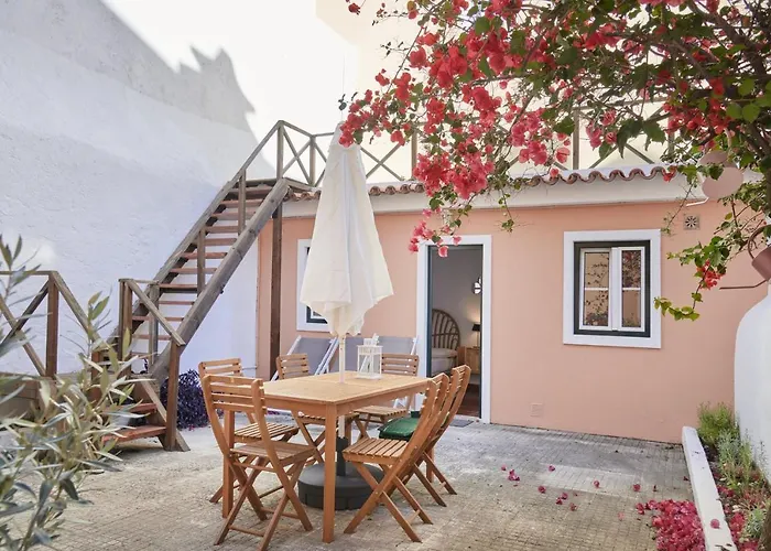 Amazing Terrace And Riverview In Historical