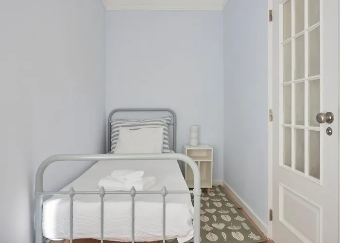 Amazing Terrace And Riverview In Historical * Lisboa