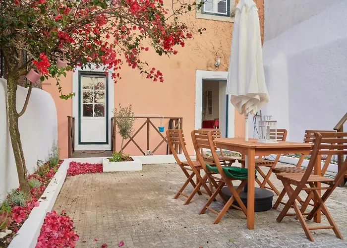 Amazing Terrace And Riverview In Historical شقة *