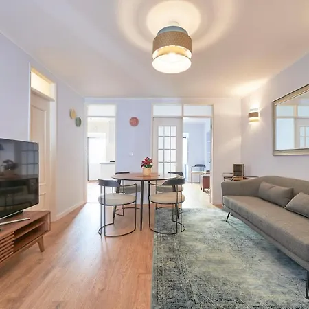 公寓 Amazing Terrace And Riverview In Historical *