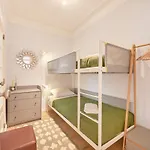 Amazing Terrace And Riverview In Historical * リスボン